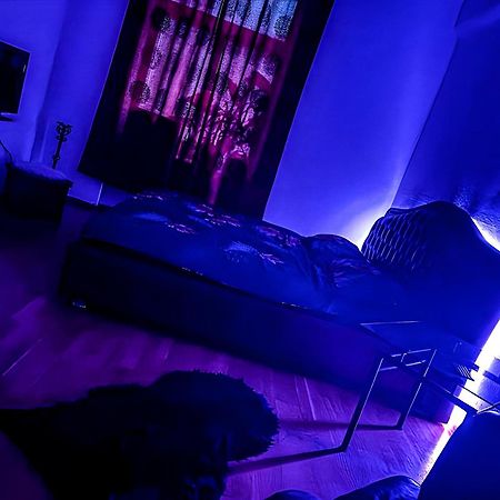 Self-Check-In Central Hostel Bestprice Tallinn Bagian luar foto